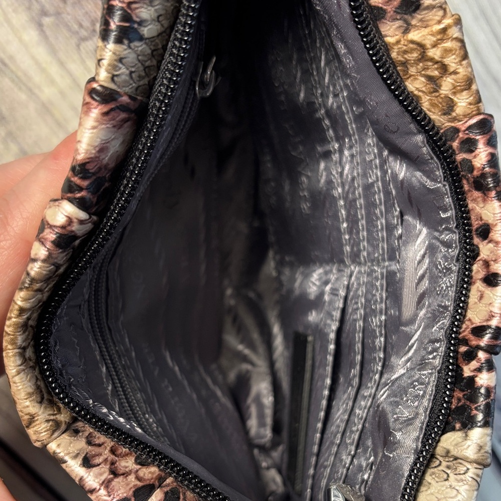 Simply Vera Vera Wang Blue Textured Clutch - Picture 4 of 8